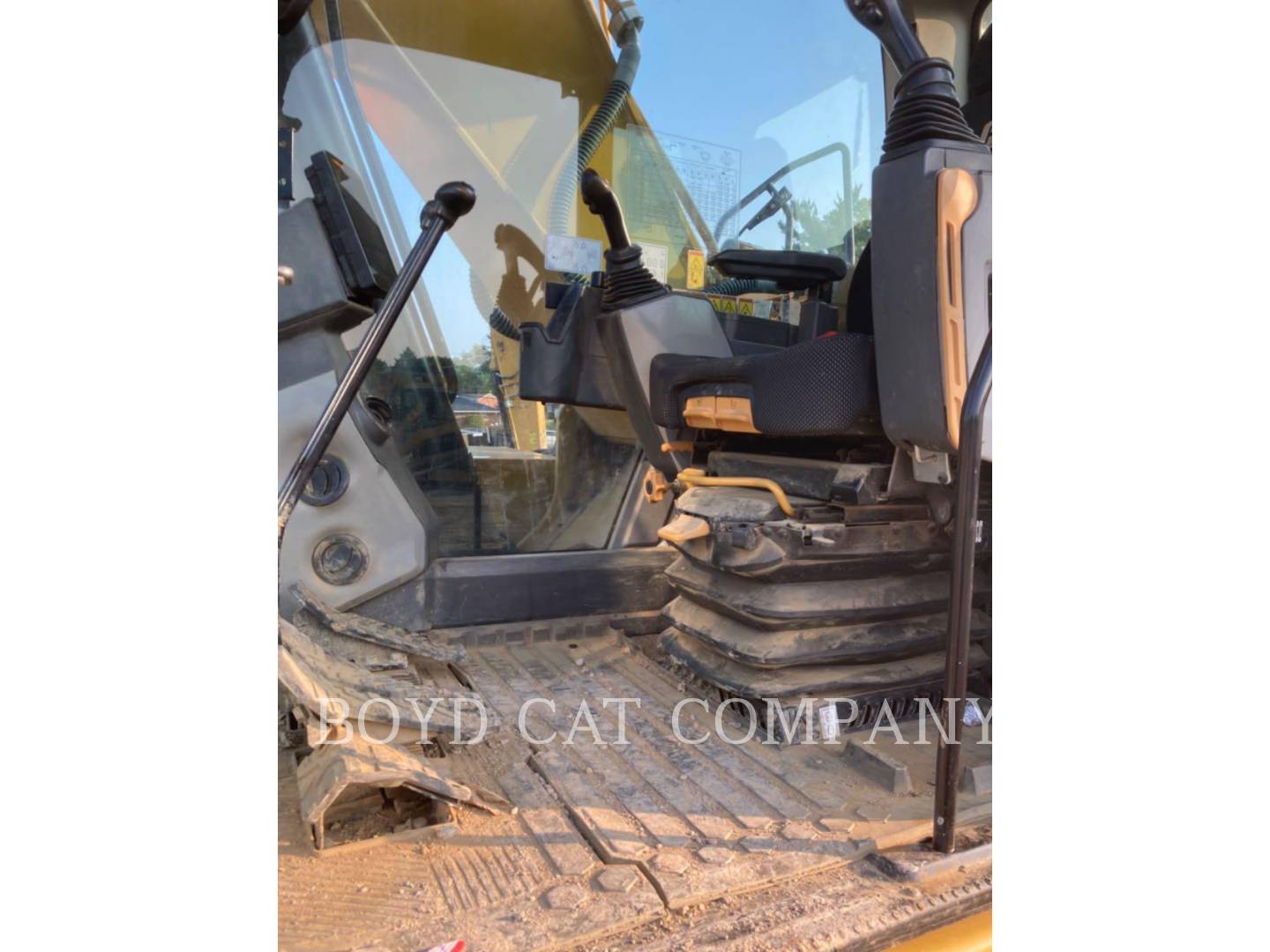 2018 Caterpillar 323-07 Excavator