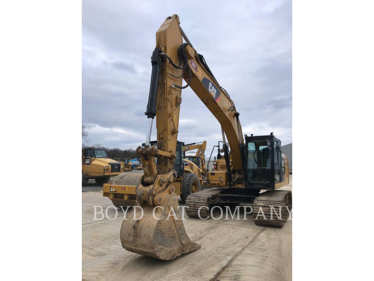 2016 Caterpillar 323FL Excavator