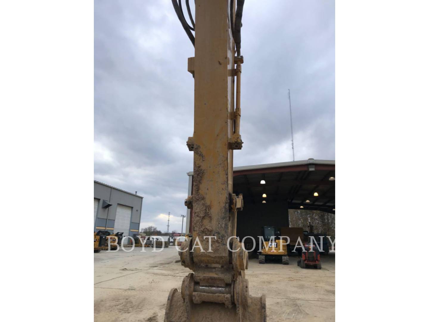 2016 Caterpillar 323FL Excavator