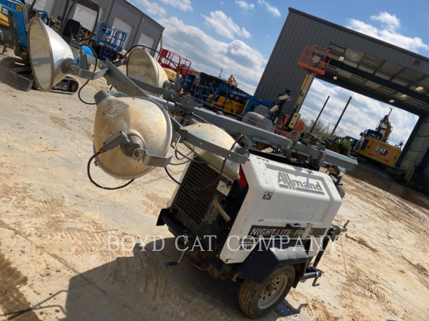 2013 Allmand LITE-NL8 V ALM Light Tower