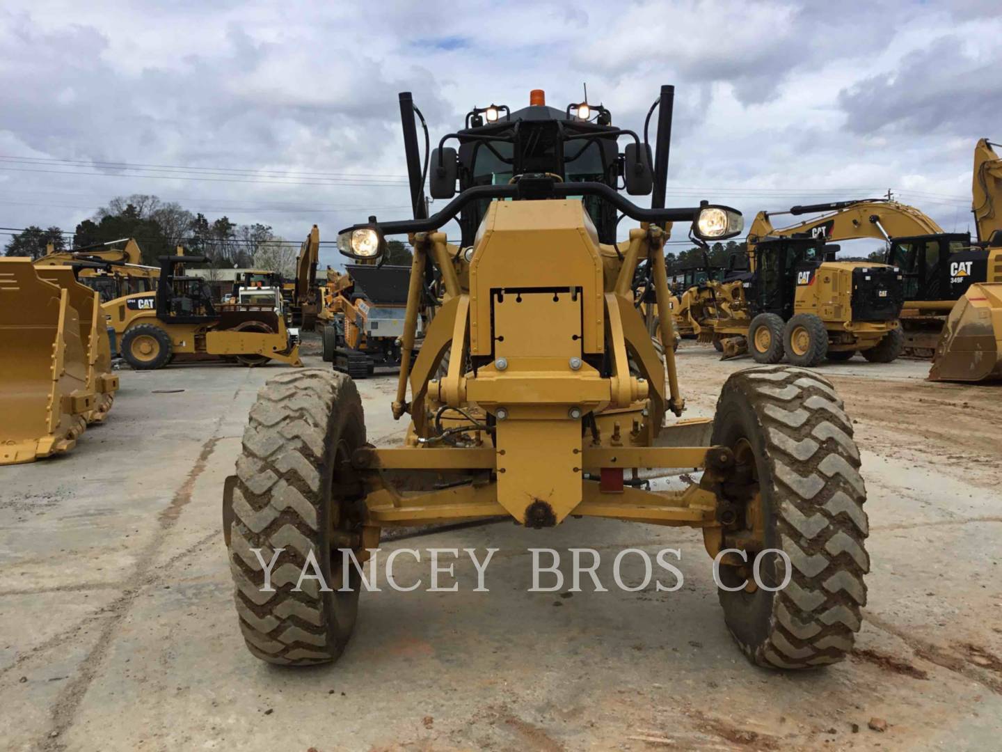 2014 Caterpillar 140M2 Grader - Road