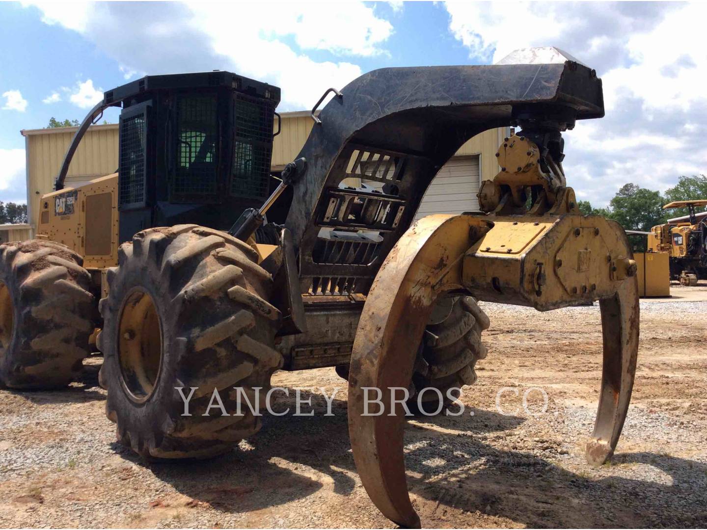 2015 Caterpillar 525D SF Skidder