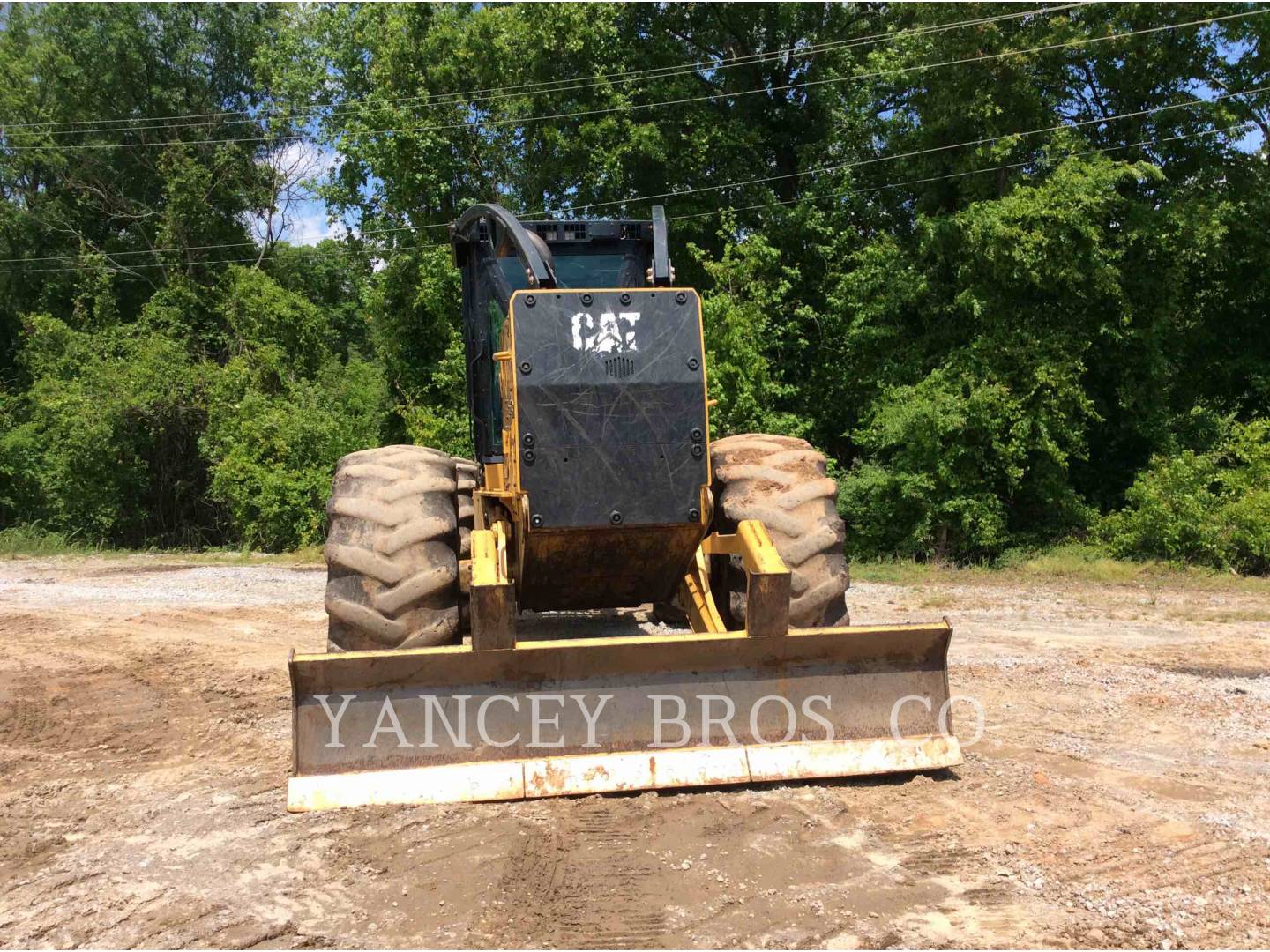 2015 Caterpillar 525D SF Skidder