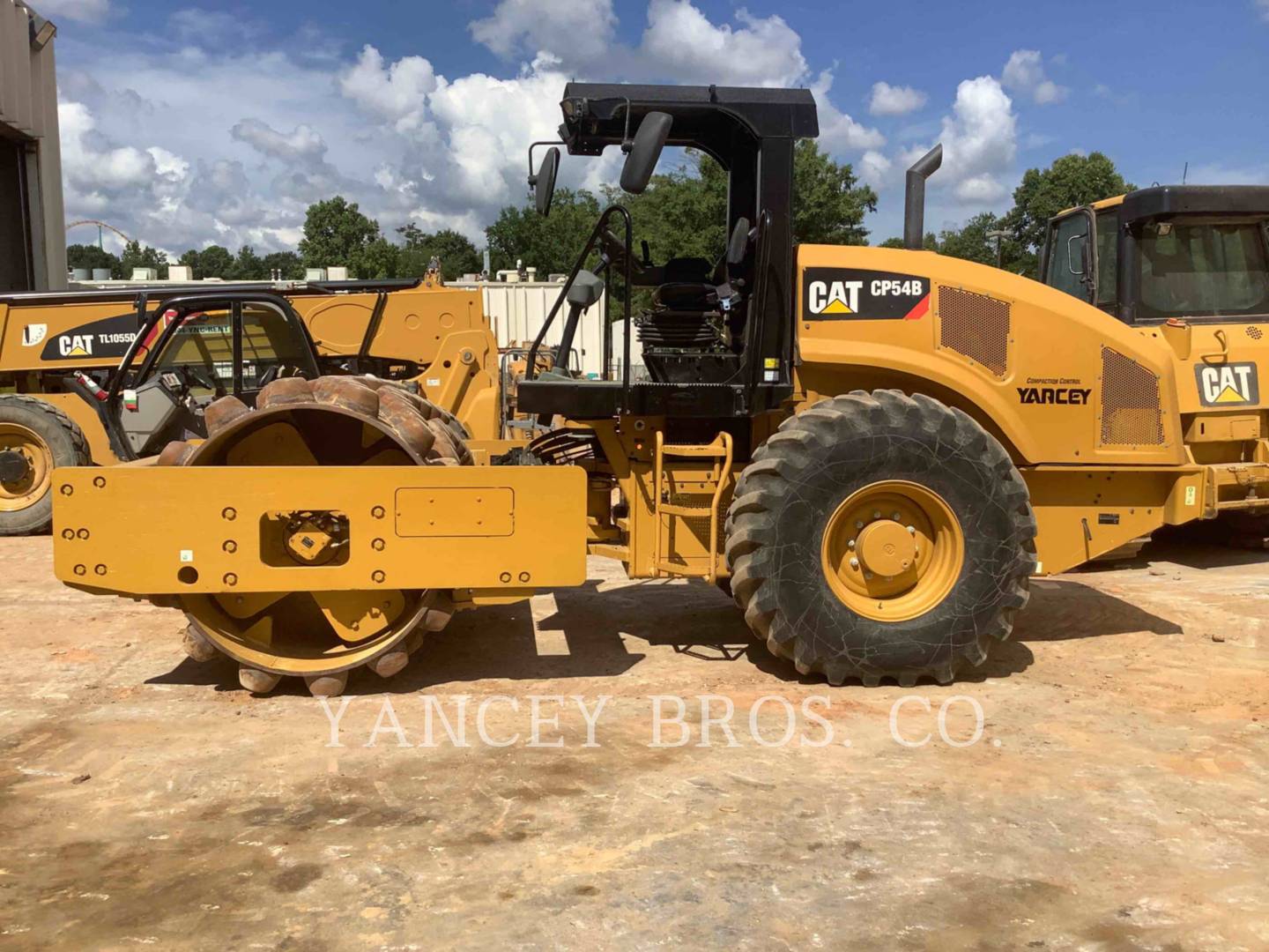 2017 Caterpillar CP54B Compactor