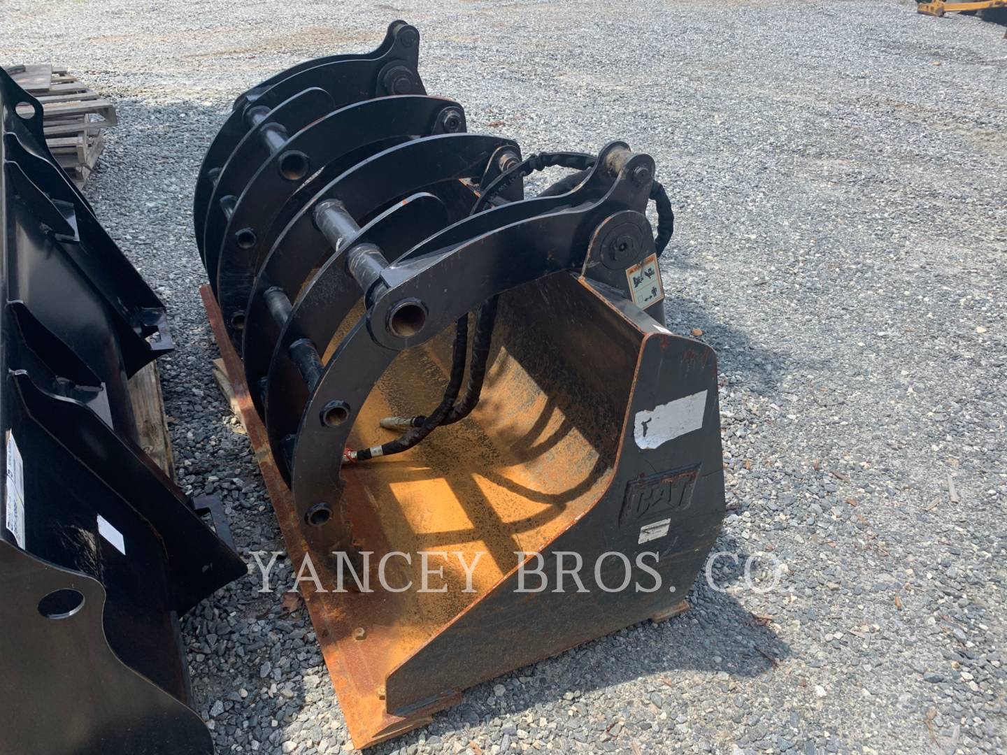 2019 Caterpillar 908M GRAPPLE BUCKET Bucket