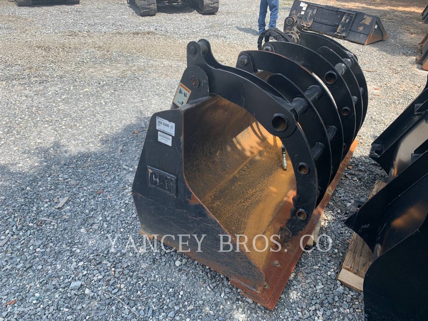 2019 Caterpillar 908M GRAPPLE BUCKET Bucket