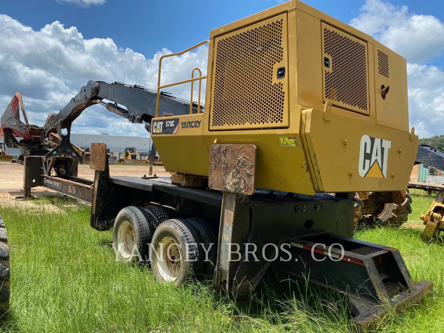 2015 Caterpillar 579C Knuckleboom Loader