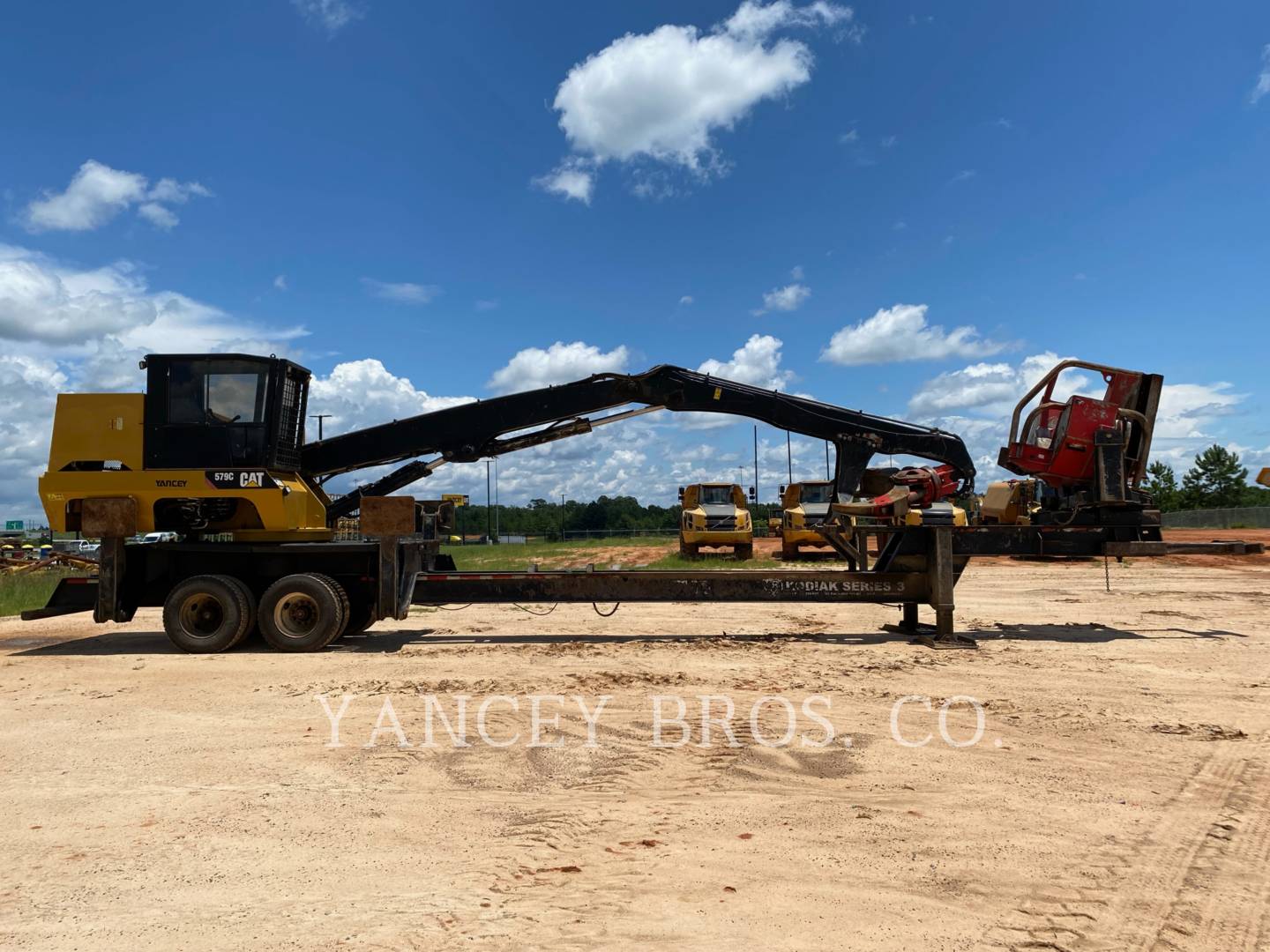 2015 Caterpillar 579C Knuckleboom Loader