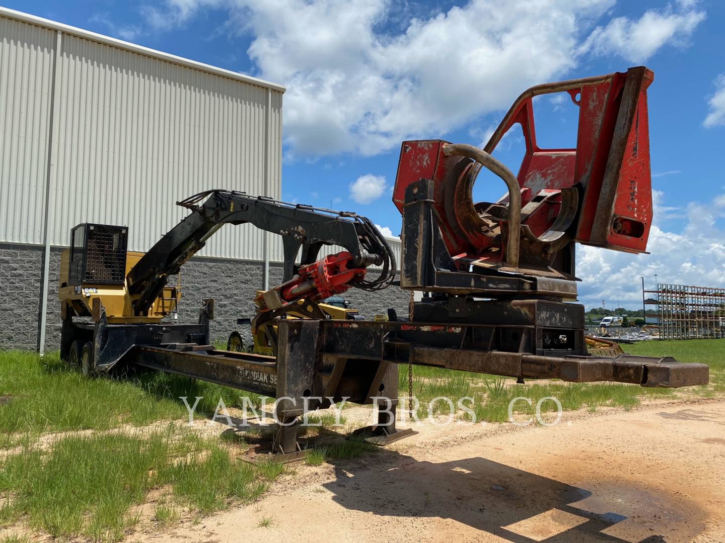 2015 Caterpillar 579C Knuckleboom Loader