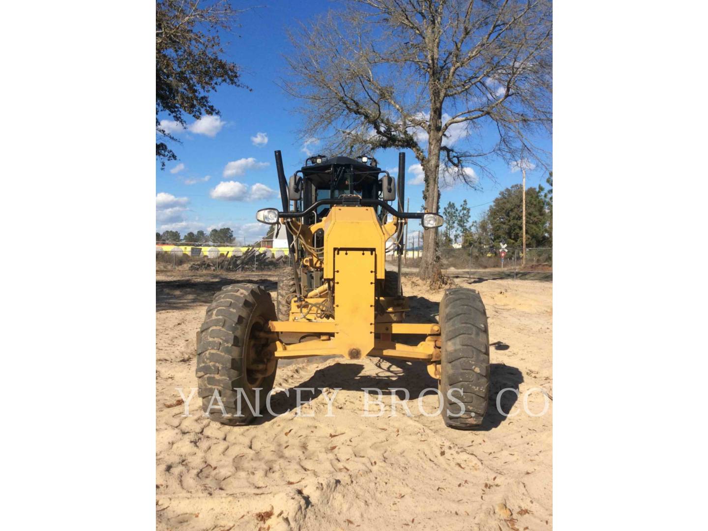 2015 Caterpillar 12M3 BRSLP Grader - Road