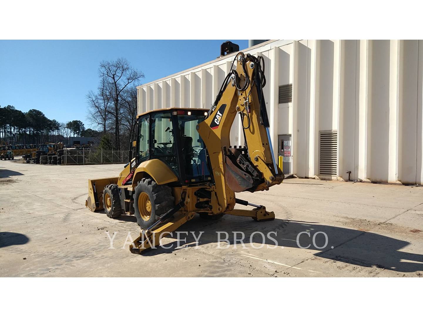 2015 Caterpillar 420F2 Tractor Loader Backhoe