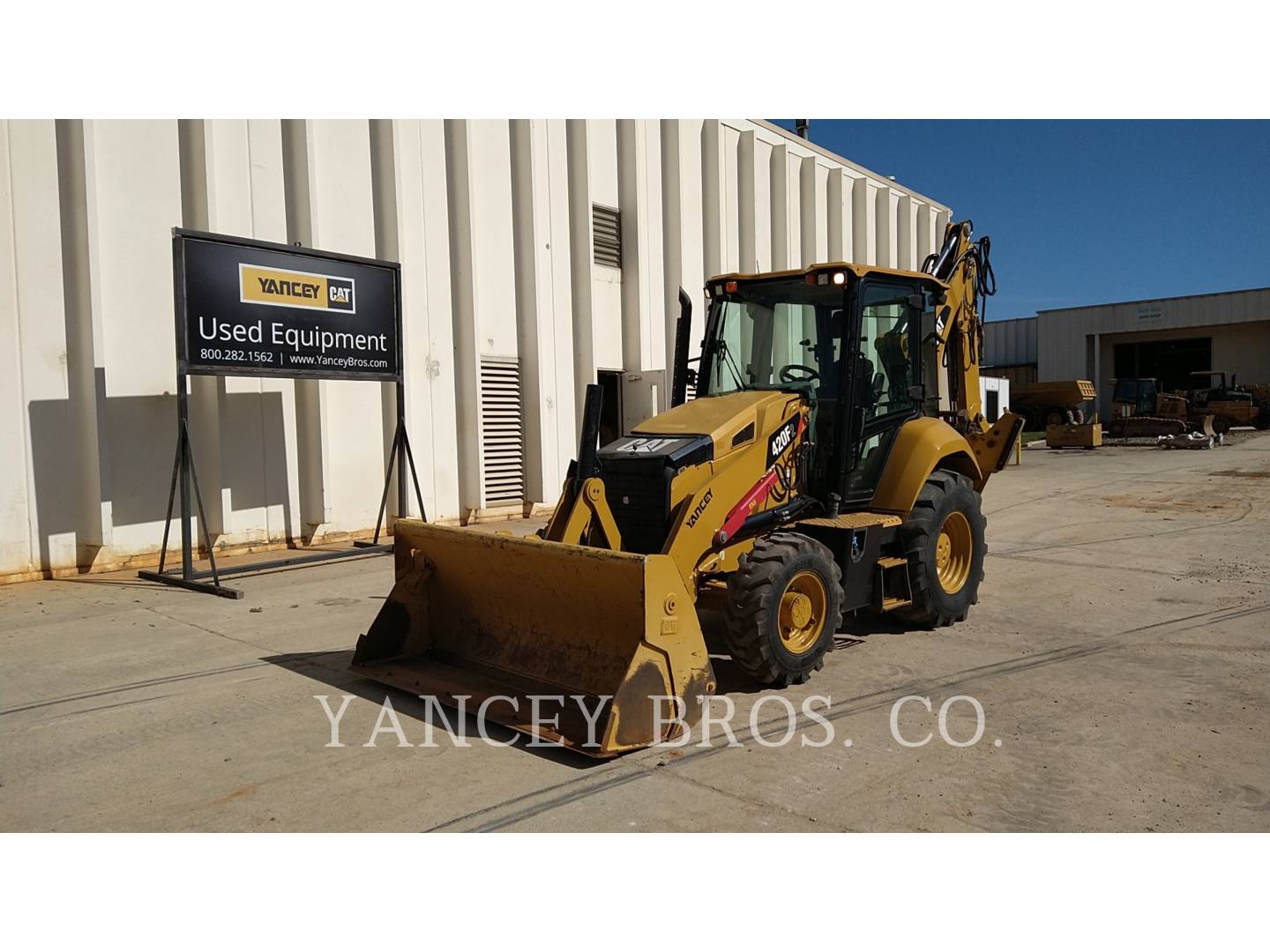 2015 Caterpillar 420F2 Tractor Loader Backhoe