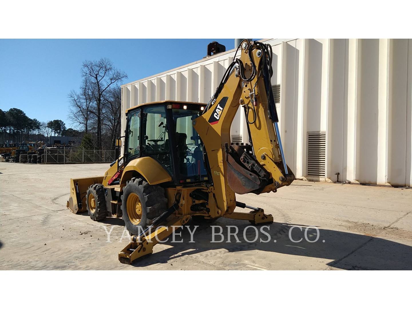 2015 Caterpillar 420F2 Tractor Loader Backhoe