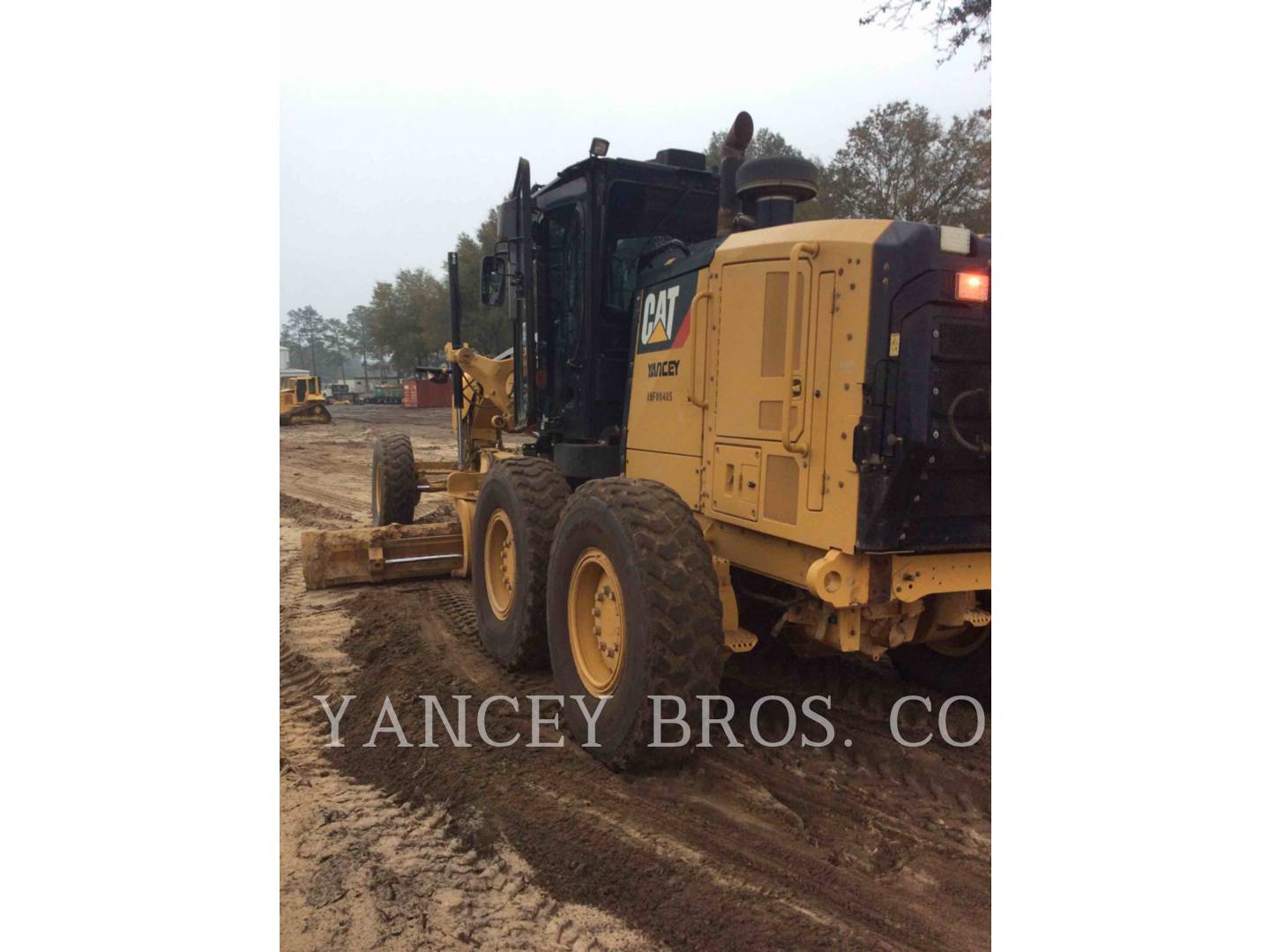 2015 Caterpillar 12M3 BRSLP Grader - Road