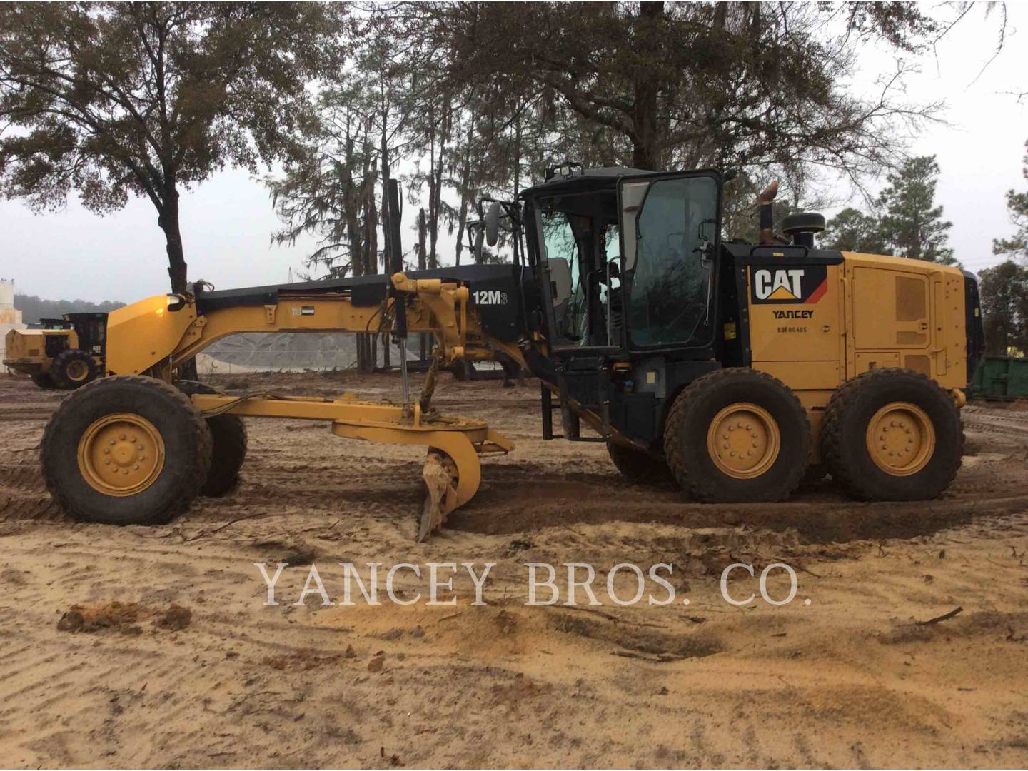 2015 Caterpillar 12M3 BRSLP Grader - Road