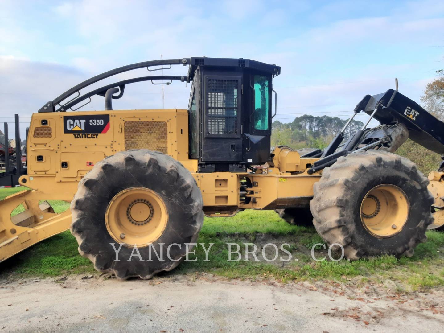 2018 Caterpillar 535D Skidder