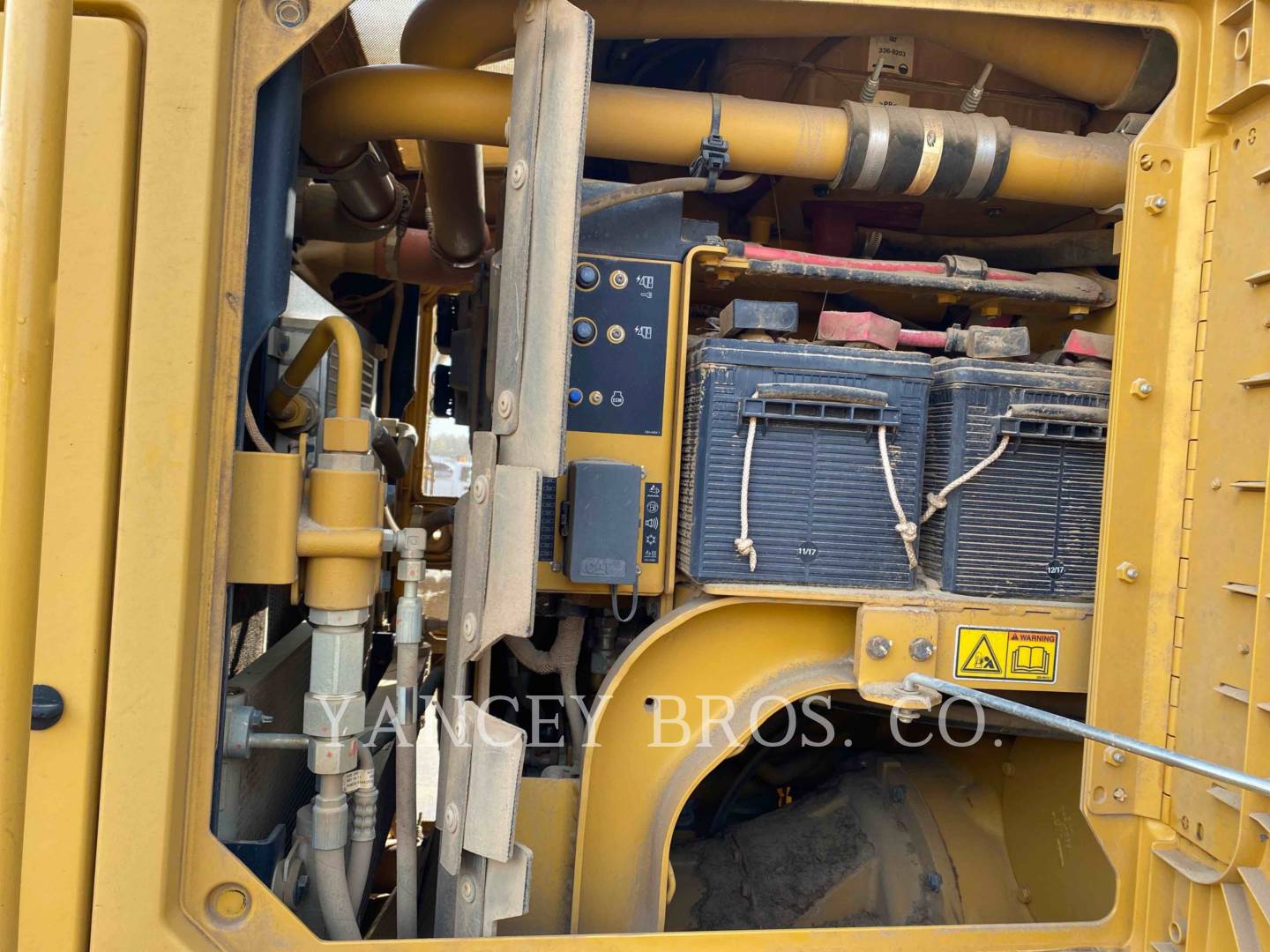 2014 Caterpillar 12M3 SLP Grader - Road