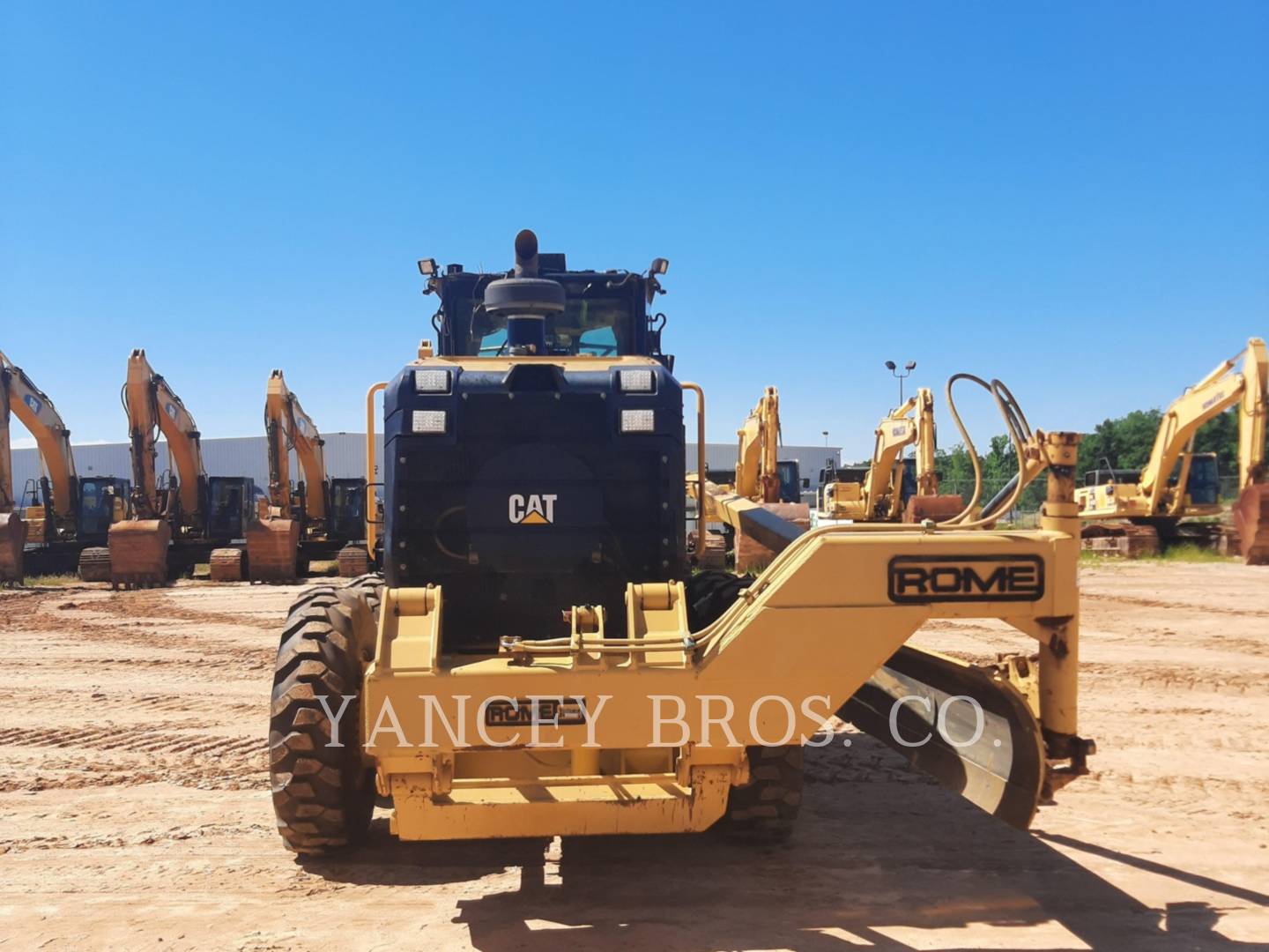 2014 Caterpillar 12M3 SLP Grader - Road