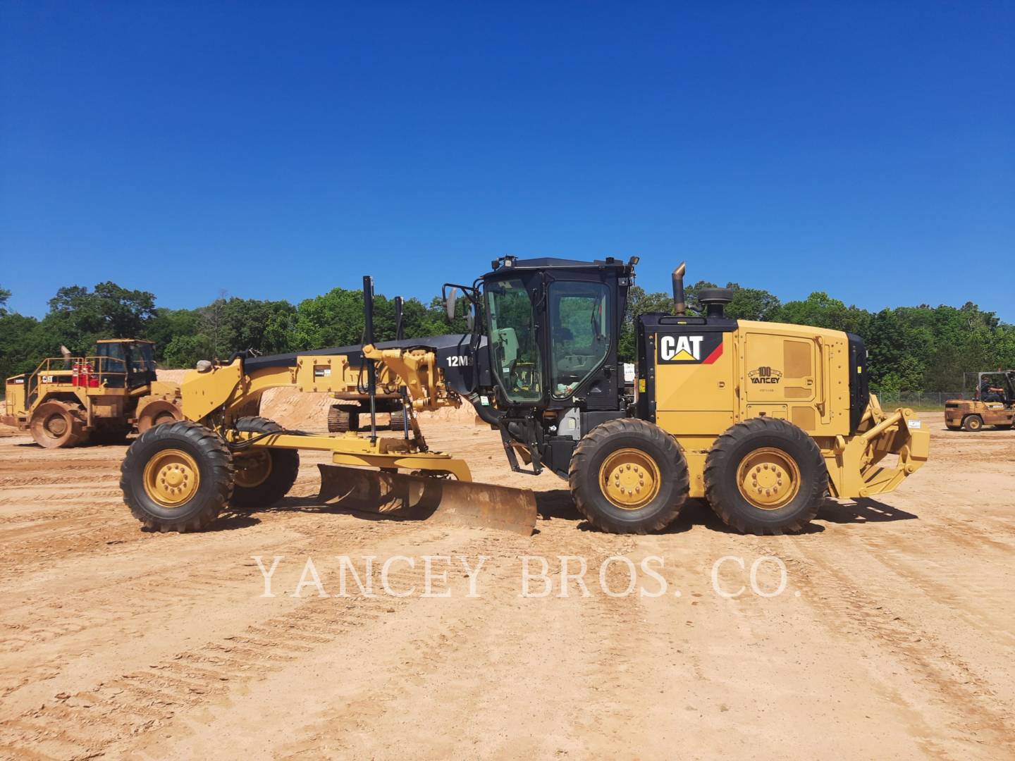 2014 Caterpillar 12M3 SLP Grader - Road