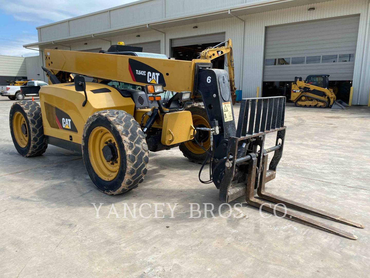 2013 Caterpillar TL642 TeleHandler