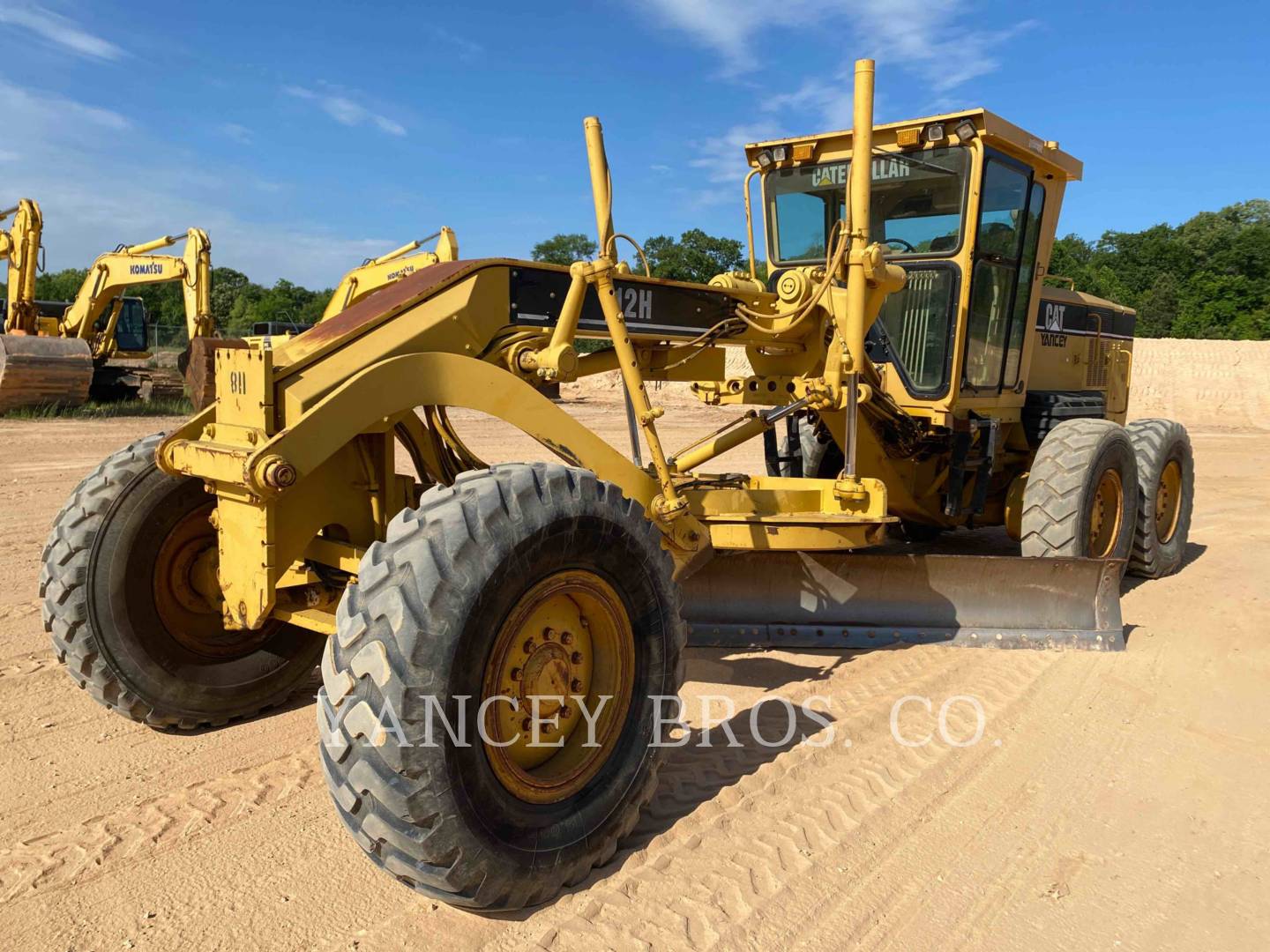 2004 Caterpillar 12H-00 ARO Grader - Road