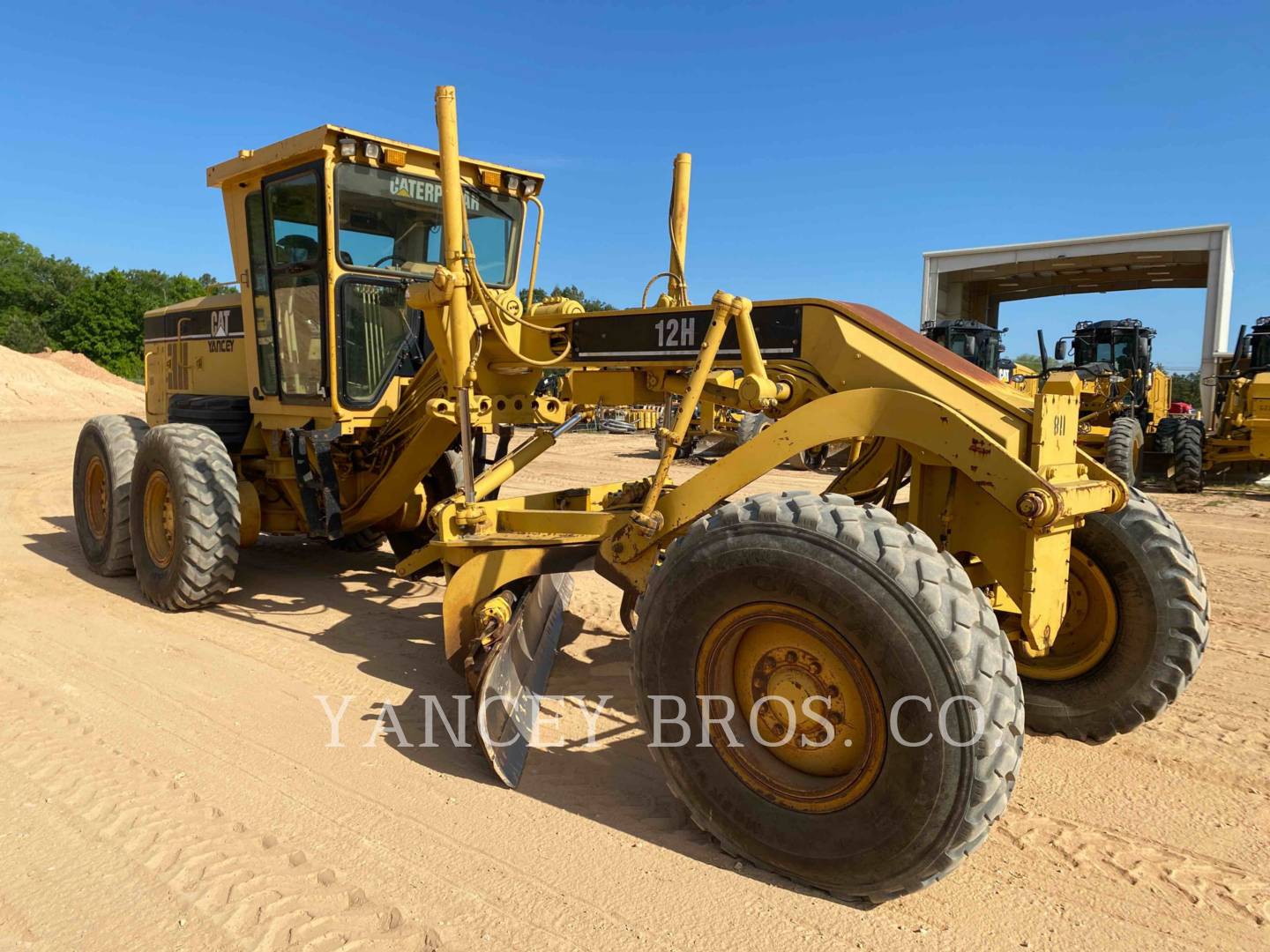 2004 Caterpillar 12H-00 ARO Grader - Road