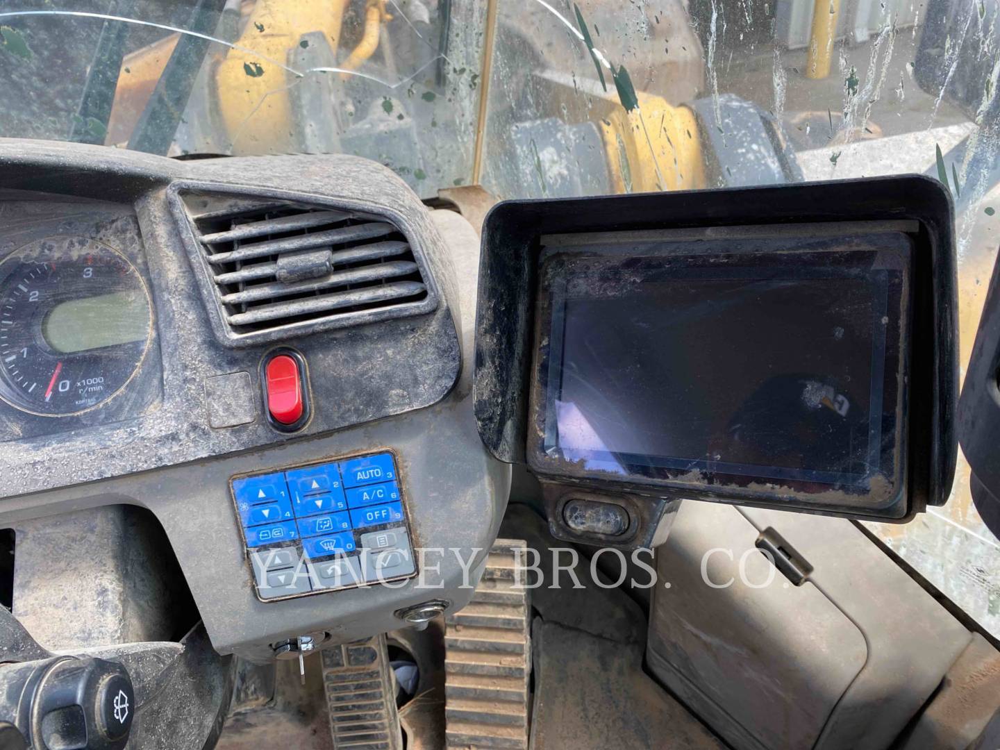 2012 Komatsu WA470 Wheel Loader