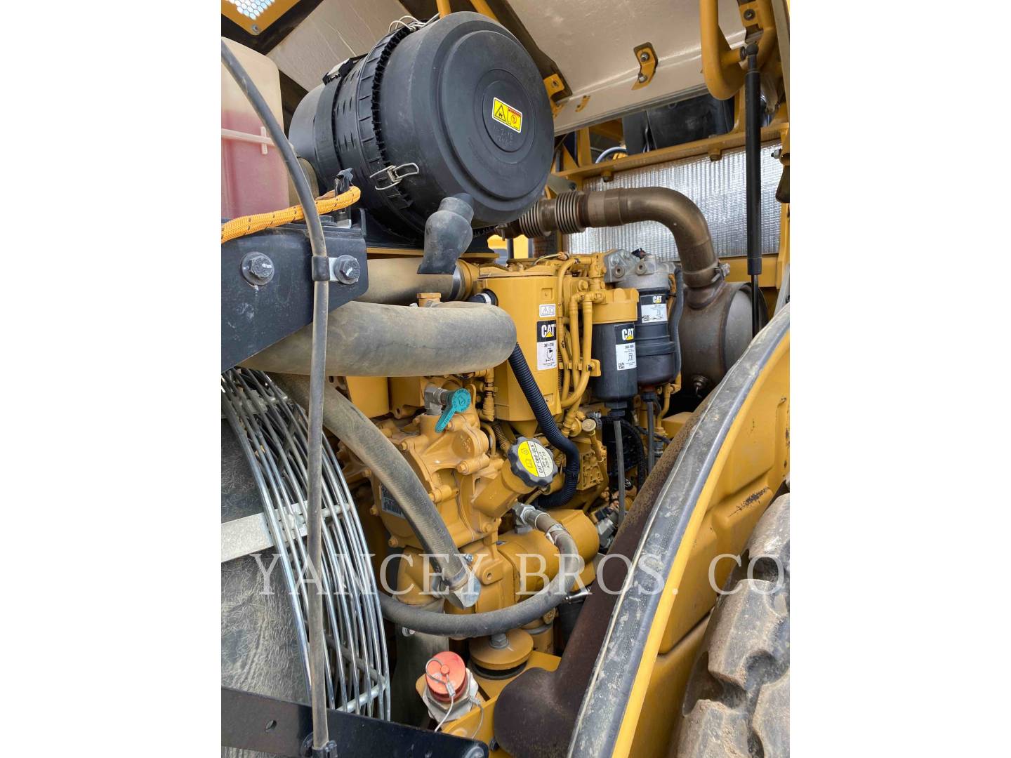 2015 Caterpillar CS56B Compactor