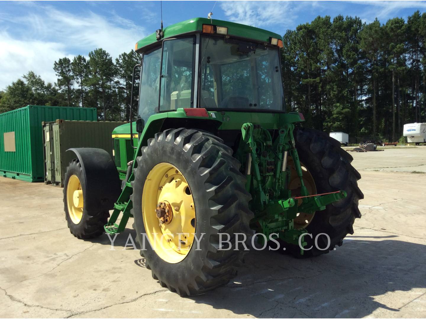 2000 John Deere 7210 Tractor