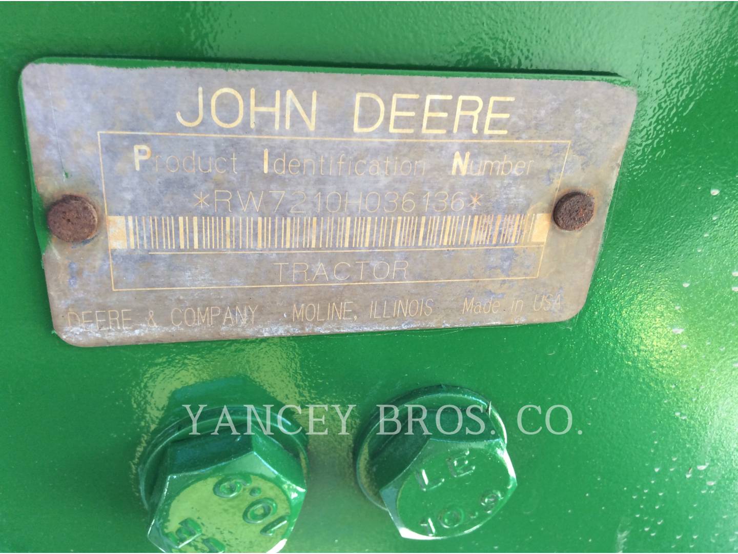 2000 John Deere 7210 Tractor