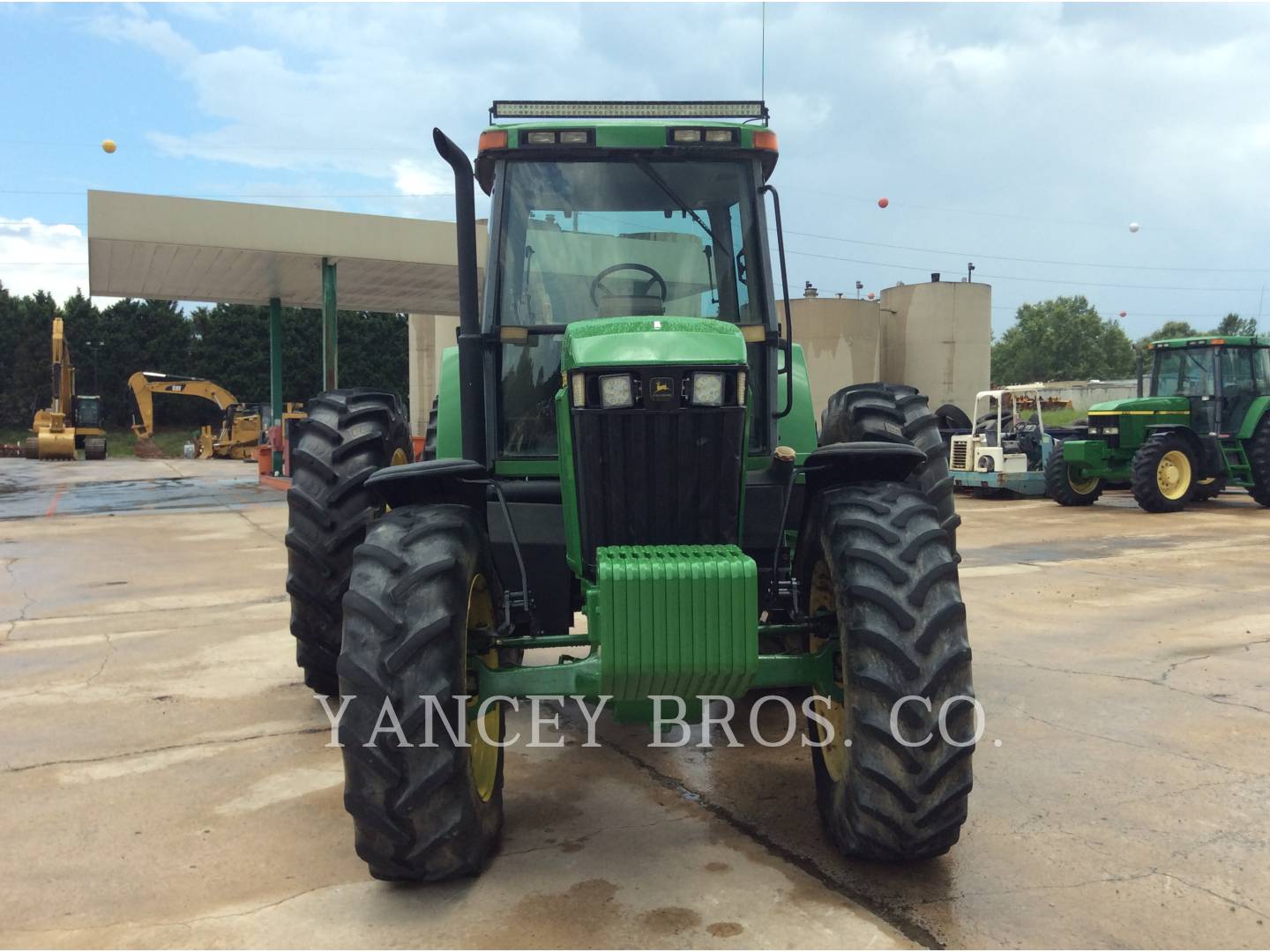 1998 John Deere 7810 Tractor