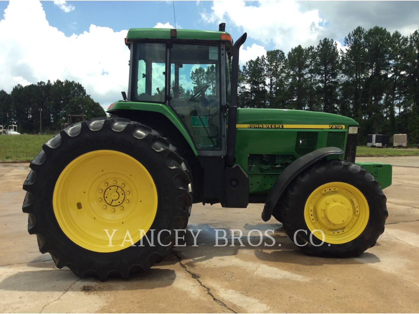 1998 John Deere 7810 Tractor