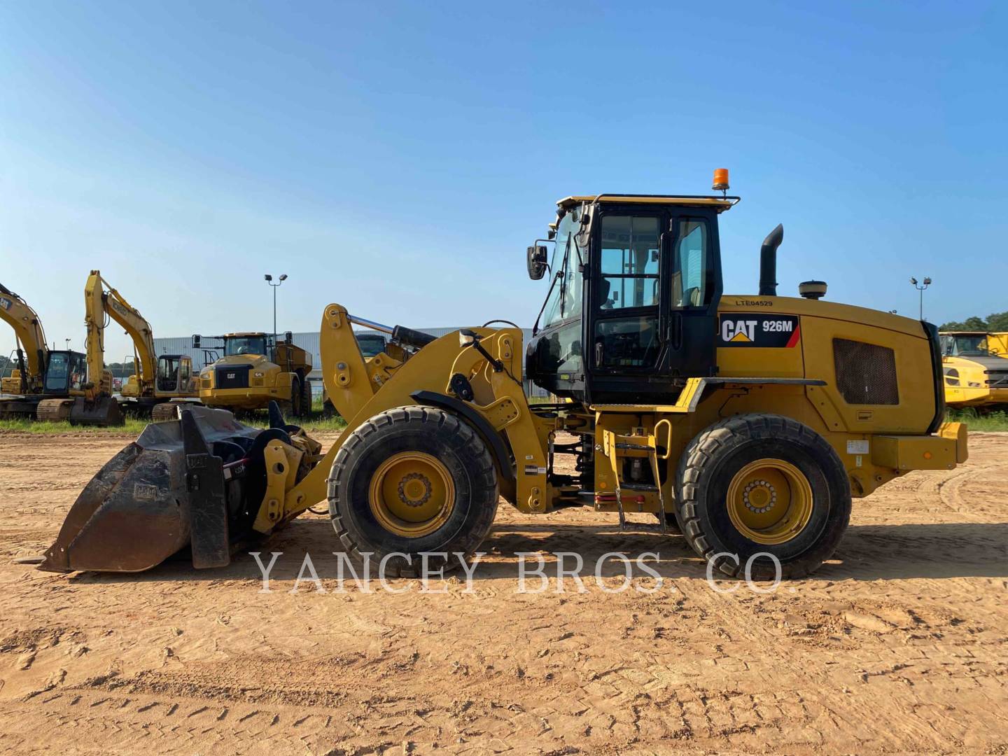 2018 Caterpillar 926M Wheel Loader