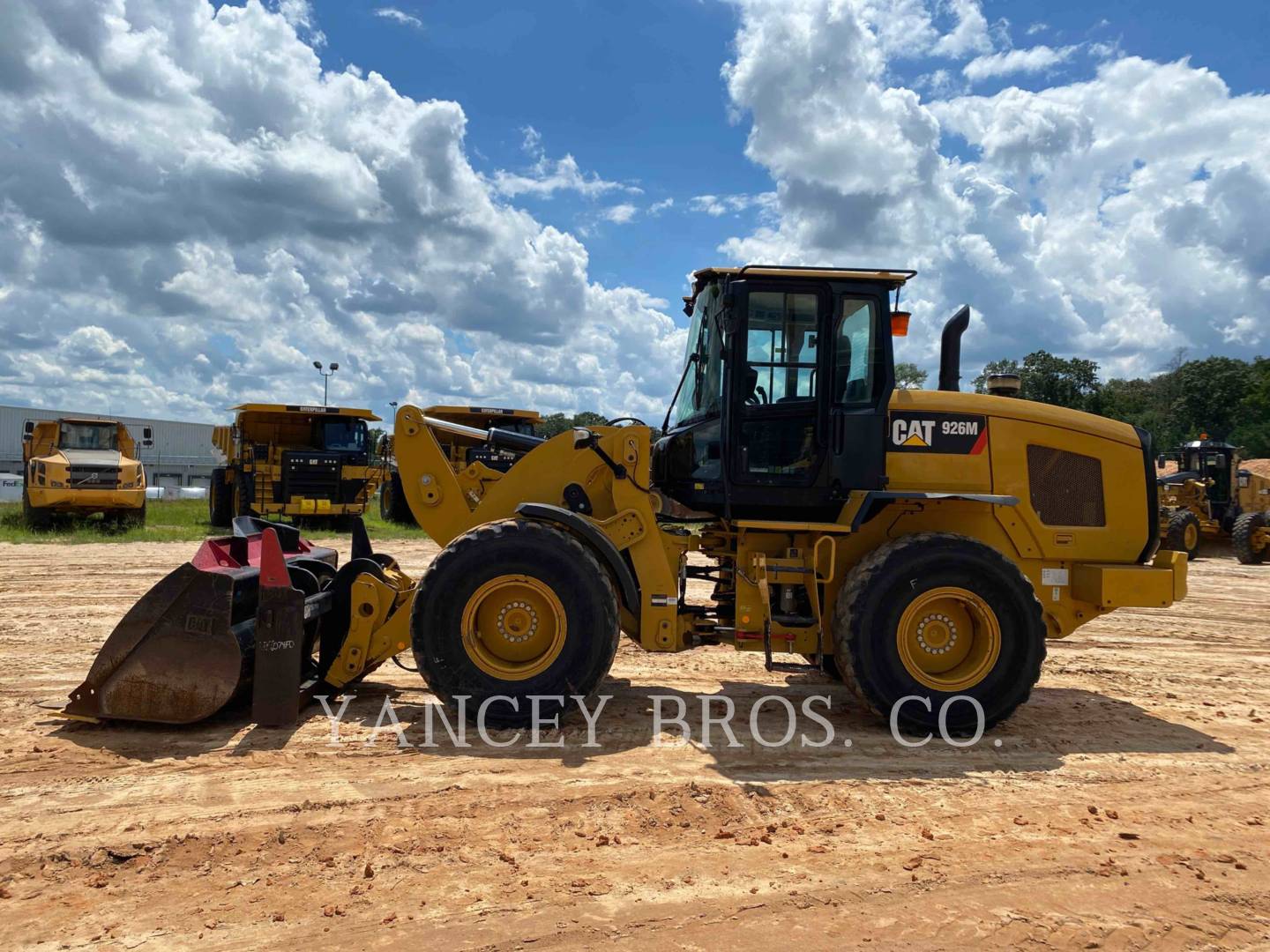 2018 Caterpillar 926M Wheel Loader