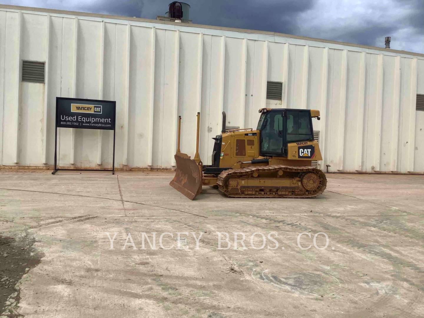 2017 Caterpillar D6K2 LGP Dozer