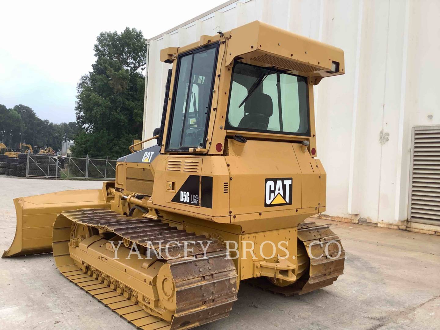 2005 Caterpillar D5G 00 Dozer