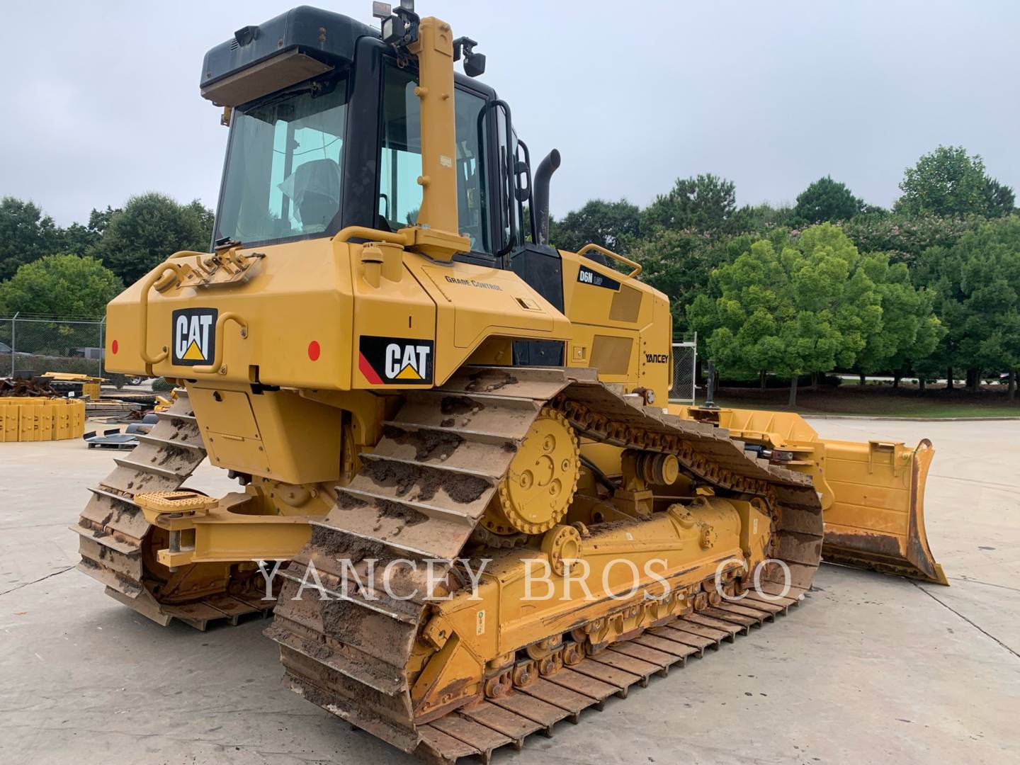 2018 Caterpillar D6NLGP Dozer