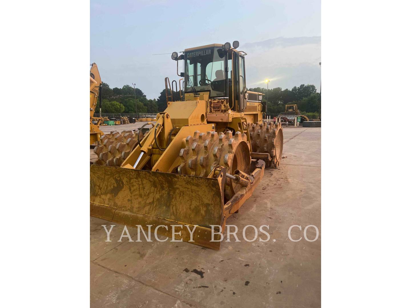 2007 Caterpillar 815F2 Compactor