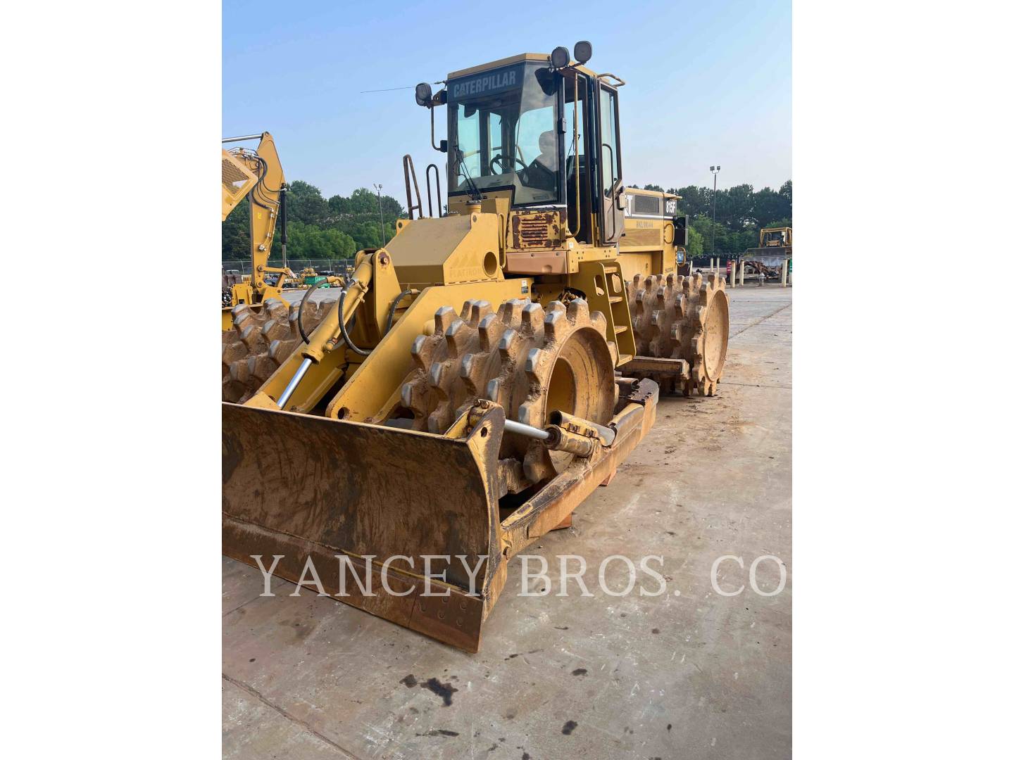 2007 Caterpillar 815F2 Compactor