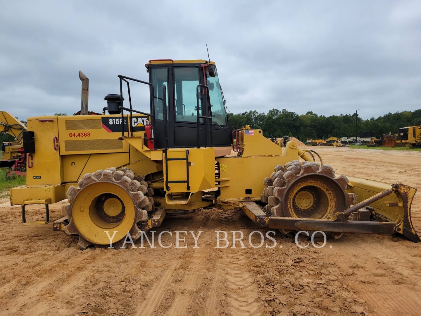 2007 Caterpillar 815F2 Compactor