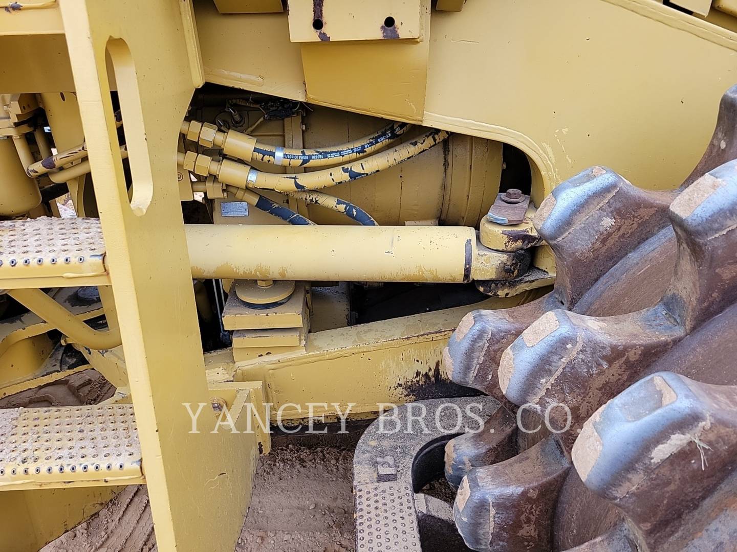 2007 Caterpillar 815F2 Compactor