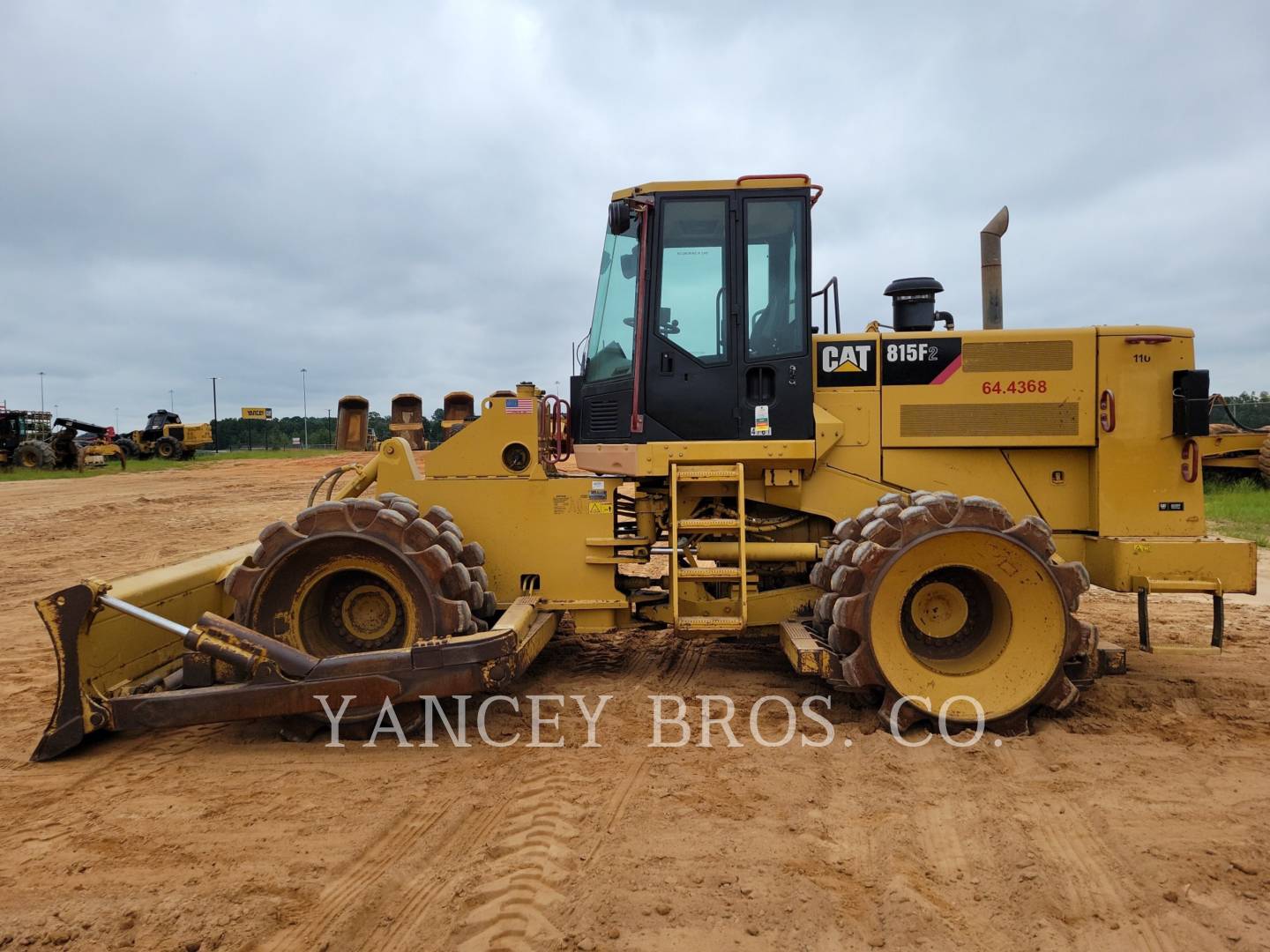 2007 Caterpillar 815F2 Compactor