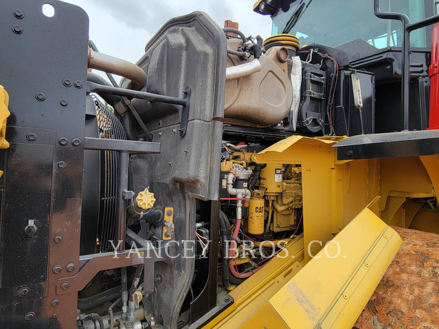 2016 Caterpillar 950M WASTE Wheel Loader