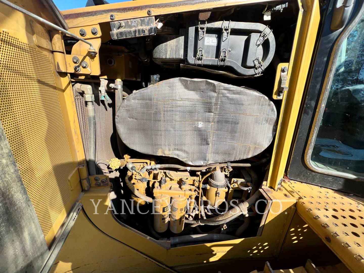 2017 Caterpillar D6T LGP Dozer