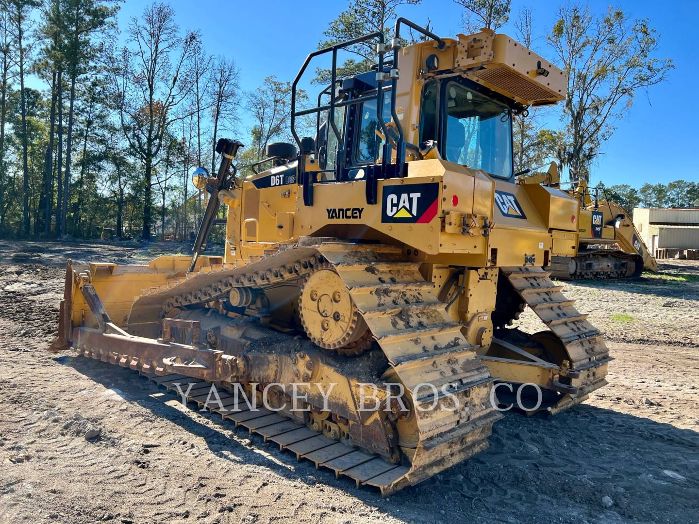 2017 Caterpillar D6T LGP Dozer