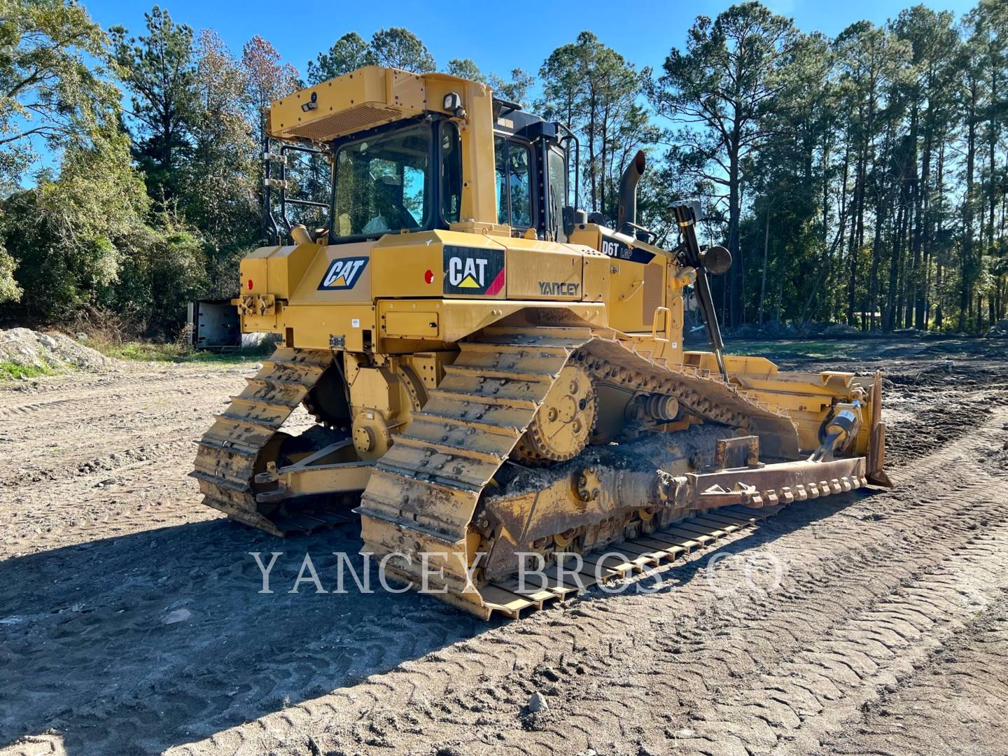 2017 Caterpillar D6T LGP Dozer