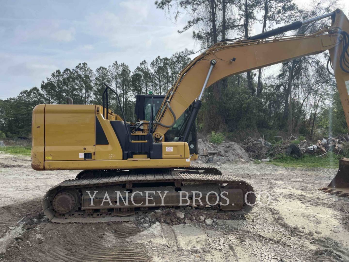 2019 Caterpillar 320 Excavator