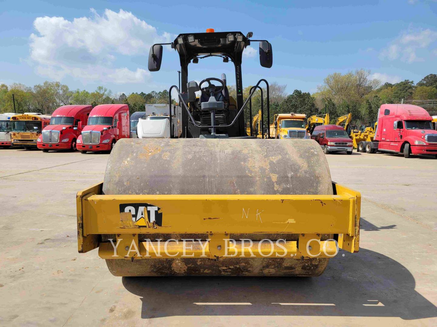 2020 Caterpillar CS54B Compactor