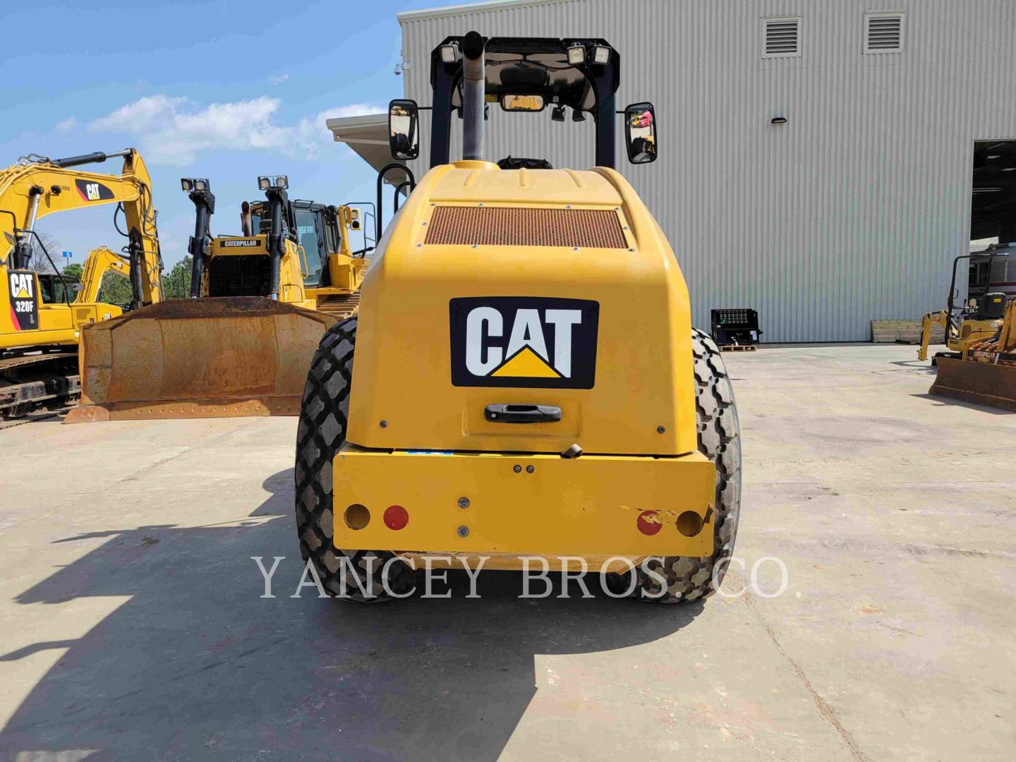 2020 Caterpillar CS54B Compactor