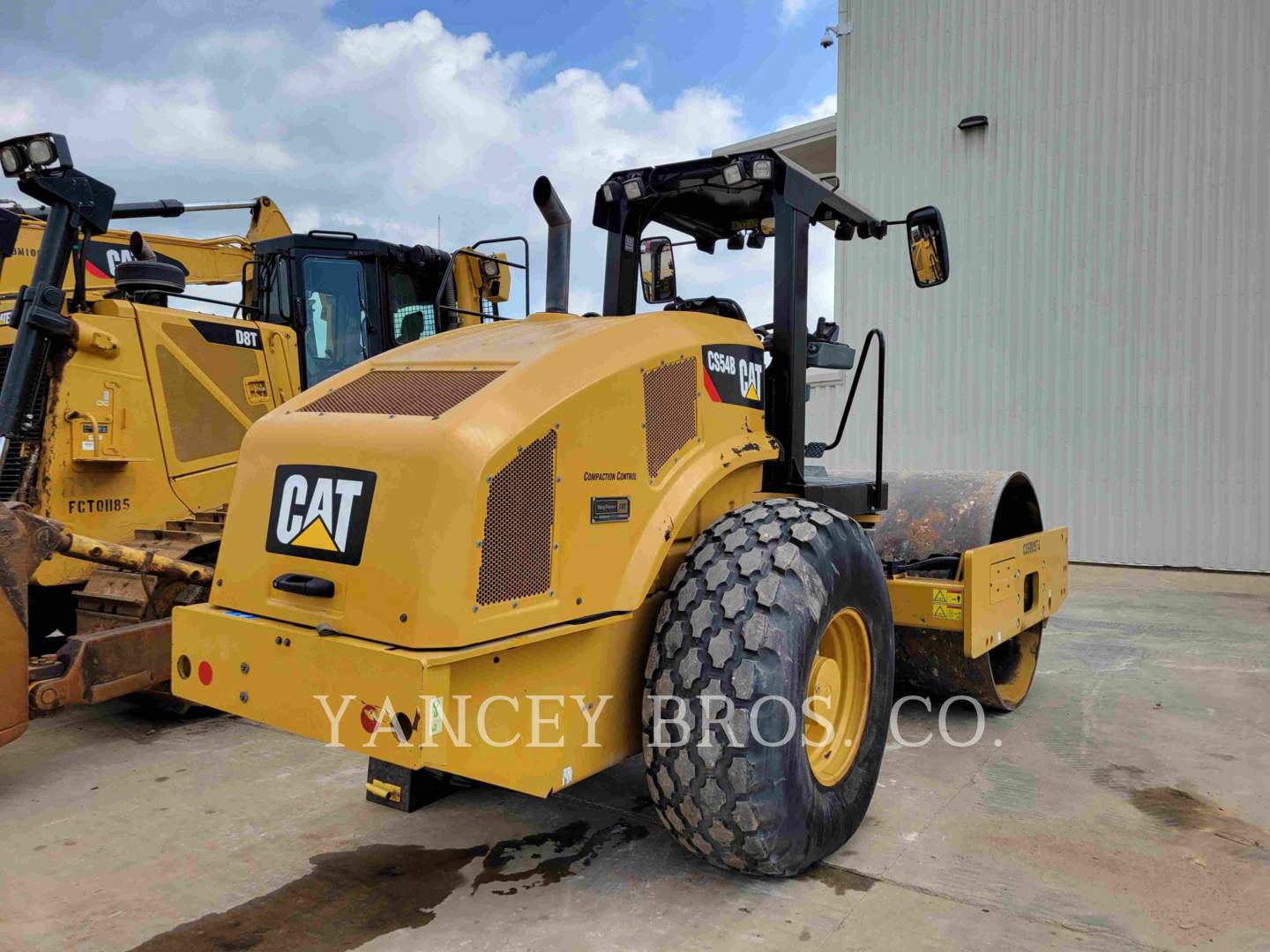 2020 Caterpillar CS54B Compactor